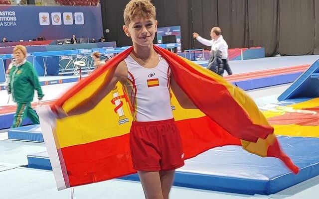 Primer puesto en el Campeonato del Mundo de Trampolín por edades